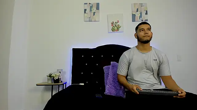  online show from March 9, 12:09 pm