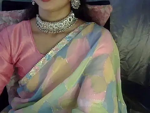 Snapshot of Rahat_S chatting on May 18, 6:41 am Rahat S online show from May 18, 6:41 am