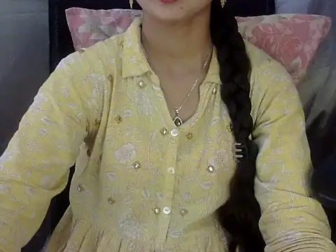 Snapshot of Rahat_S chatting on June 2, 8:05 am Rahat S online show from June 2, 8:05 am