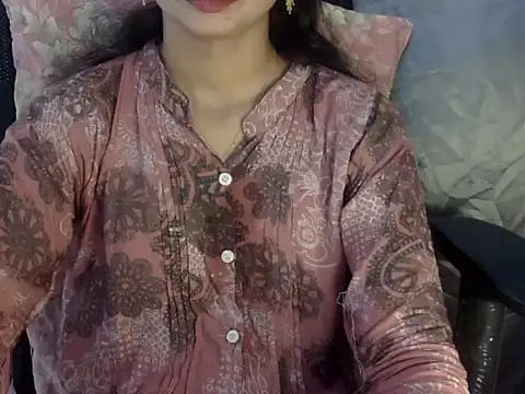 Snapshot of Rahat_S chatting on June 5, 6:31 am Rahat S online show from June 5, 6:31 am