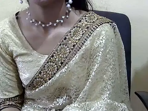 Snapshot of Rahat_S chatting on June 6, 7:24 am Rahat S online show from June 6, 7:24 am