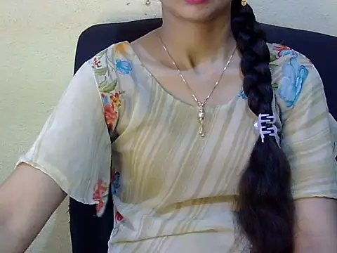 Snapshot of Rahat_S chatting on June 10, 7:07 am Rahat S online show from June 10, 7:07 am