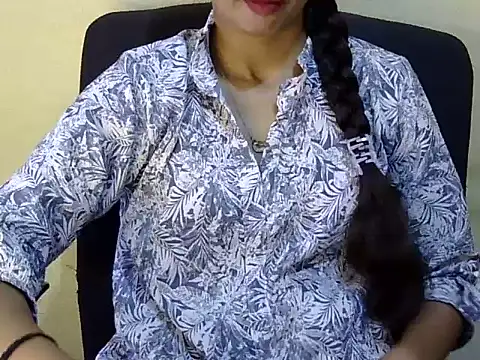 Snapshot of Rahat_S chatting on June 11, 6:44 am Rahat S online show from June 11, 6:44 am
