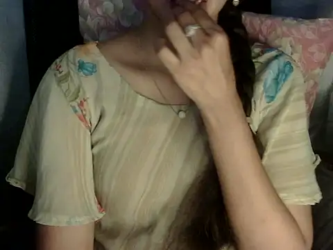 Snapshot of Rahat_S chatting on June 17, 6:38 am Rahat S online show from June 17, 6:38 am