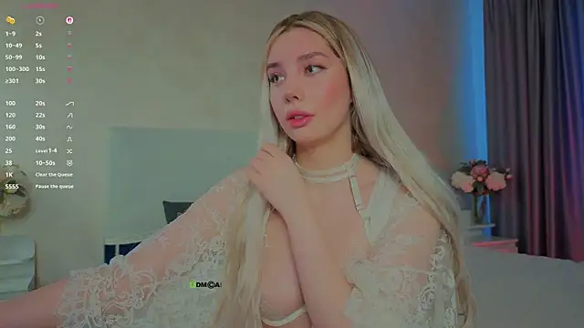  sophielov online show from June 13, 10:24 am
