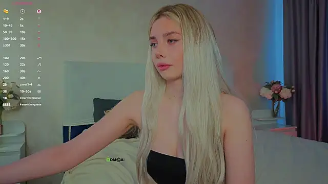  sophielov online show from June 15, 1:24 pm