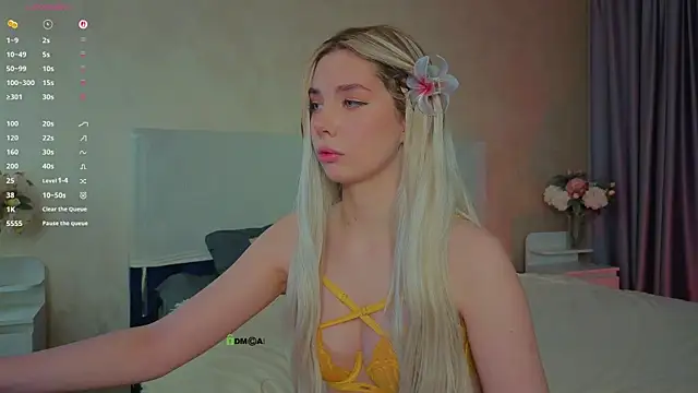  sophielov online show from June 22, 10:07 pm