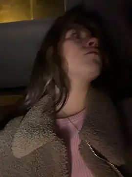 Mimiumuy online show from December 21, 2:24 pm