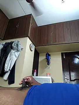 Snapshot of Hokerdick chatting on October 25, 5:26 am Hokerdick online show from October 25, 5:26 am