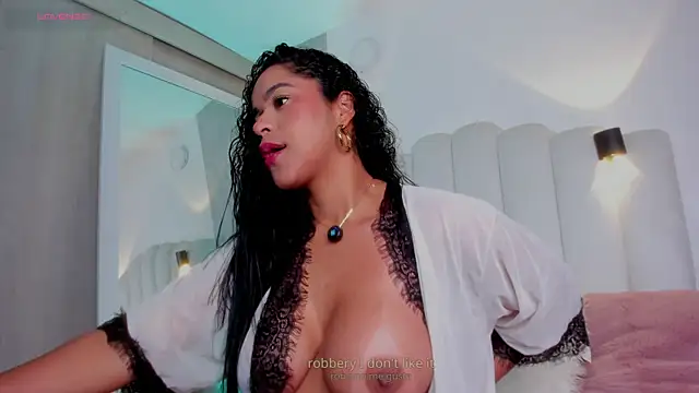 danna ross25 online show from December 17, 12:55 pm