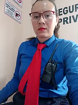Snapshot of Hannah-colx chatting on October 16, 1:56 pm Hannah-colx online show from October 16, 1:56 pm
