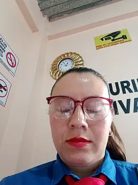 Snapshot of Hannah-colx chatting on October 17, 4:53 pm Hannah-colx online show from October 17, 4:53 pm