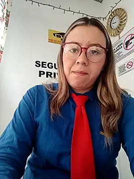 Hannah-colx online show from December 1, 1:49 pm