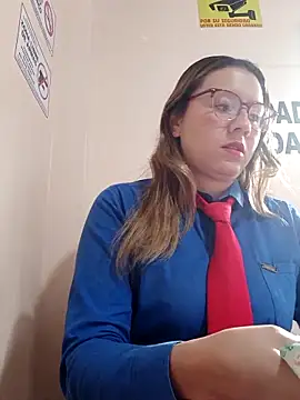 Hannah-colx online show from March 6, 4:03 pm