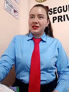 Snapshot of Hannah-colx chatting on April 29, 1:48 pm Hannah-colx online show from April 29, 1:48 pm