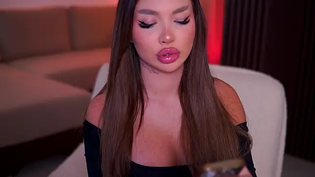 Snapshot of CassyeLips chatting on September 20, 7:48 pm CassyeLips online show from September 20, 7:48 pm