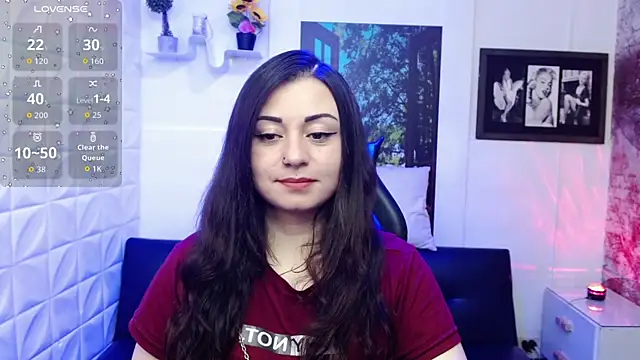 Eva Roussell online show from October 16, 2:40 pm