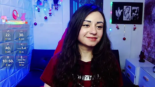 Eva Roussell online show from December 13, 7:53 pm