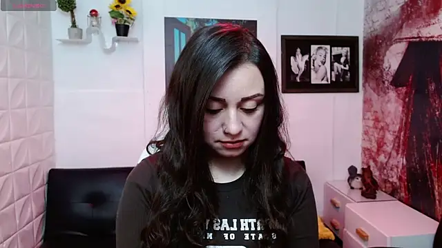 Eva Roussell online show from February 4, 3:07 pm