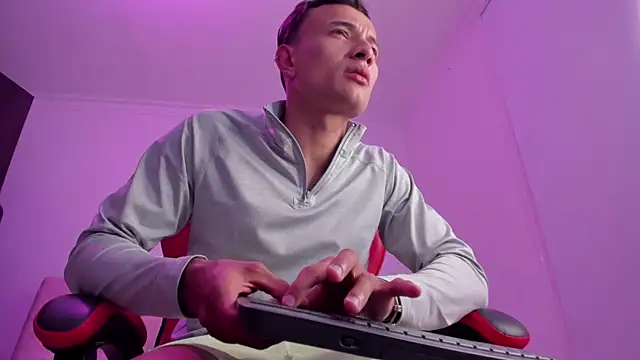 DavisFirb online show from April 14, 3:12 am