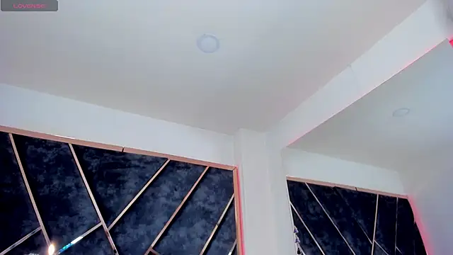 SusanaHenao online show from November 16, 5:07 pm