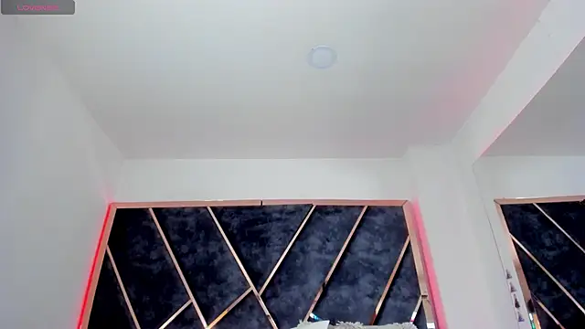 SusanaHenao online show from December 19, 3:41 pm