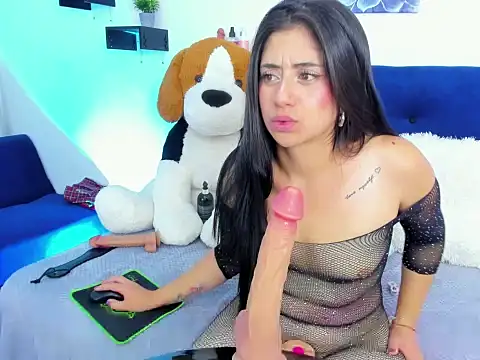 CandyMoon mc online show from December 19, 5:14 am