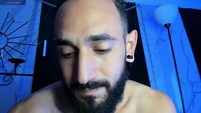 Tatis   online show from November 27, 7:49 pm