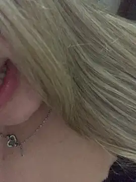 Snapshot of anjinhabs chatting on February 17, 2:30 am anjinhabs online show from February 17, 2:30 am