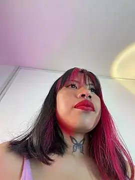 Georgina Astor online show from March 20, 2:27 am