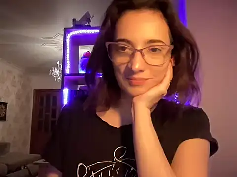 Tomiriss online show from September 20, 1:50 am