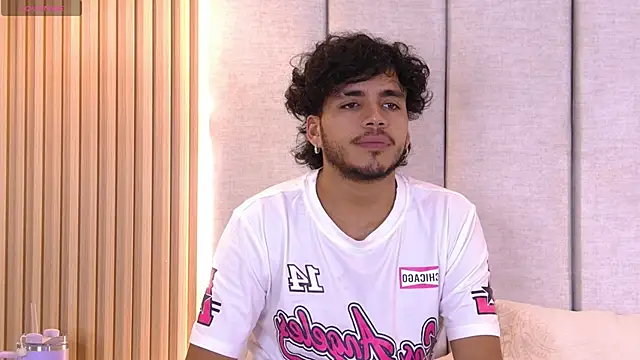 AlexanderJordan online show from September 17, 10:22 pm