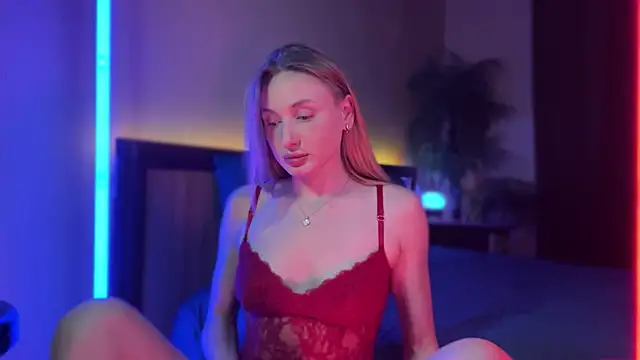 LovaMay online show from May 9, 8:14 pm