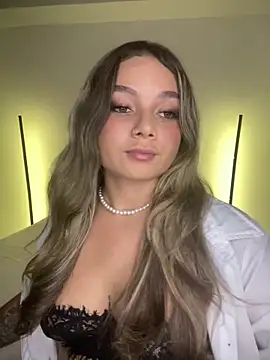 AnnyLopezzz  online show from September 13, 1:16 am