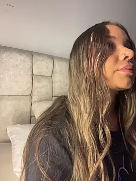 AnnyLopezzz  online show from April 11, 5:34 am