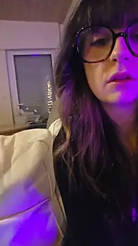 CornetDeGlace online show from November 9, 7:34 pm