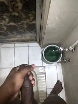 Leon hot33 online show from March 26, 10:15 pm