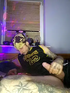 MODEST11 MMiILOO AMARO online show from October 23, 3:39 am