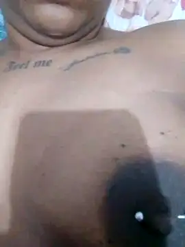 Snapshot of nessinha12 chatting on November 4, 2:32 am nessinha12 online show from November 4, 2:32 am