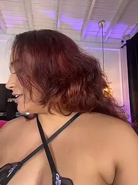 NaughtyNinnaXXX online show from March 22, 5:33 am