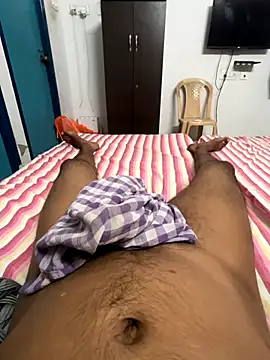 usermood2000 online show from November 5, 6:57 am