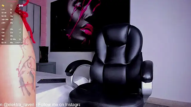 Snapshot of Elektra_raven chatting on September 23, 12:41 pm Elektra raven online show from September 23, 12:41 pm