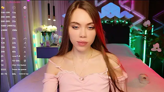 MimiFors online show from October 18, 1:23 pm