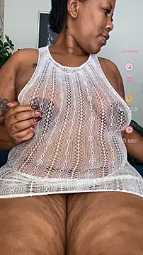 Snapshot of fatpussydallx chatting on February 14, 8:11 am fatpussydallx online show from February 14, 8:11 am