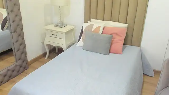 zusan king  online show from February 18, 3:35 am