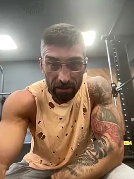 GmGit online show from October 2, 1:40 pm