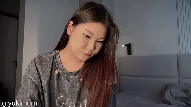 iamyuki online show from February 13, 5:03 am