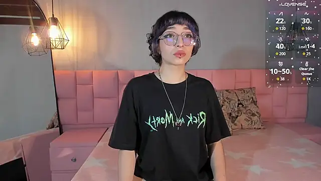 Snapshot of Lexyy_Bluee chatting on September 15, 2:50 pm Lexyy Bluee online show from September 15, 2:50 pm