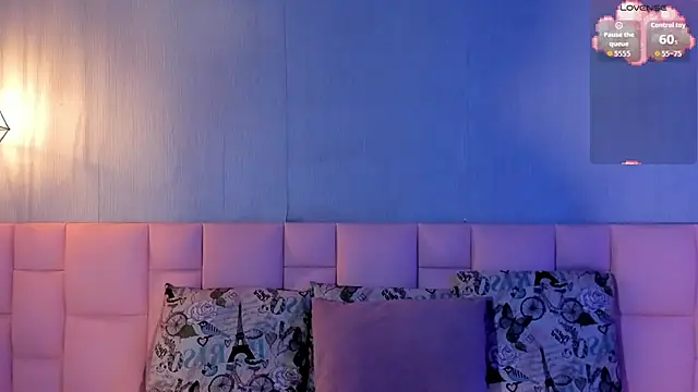 Snapshot of Lexyy_Bluee chatting on November 17, 3:07 pm Lexyy Bluee online show from November 17, 3:07 pm