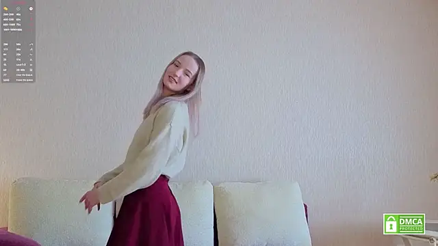 HongTomczak online show from March 28, 7:41 am